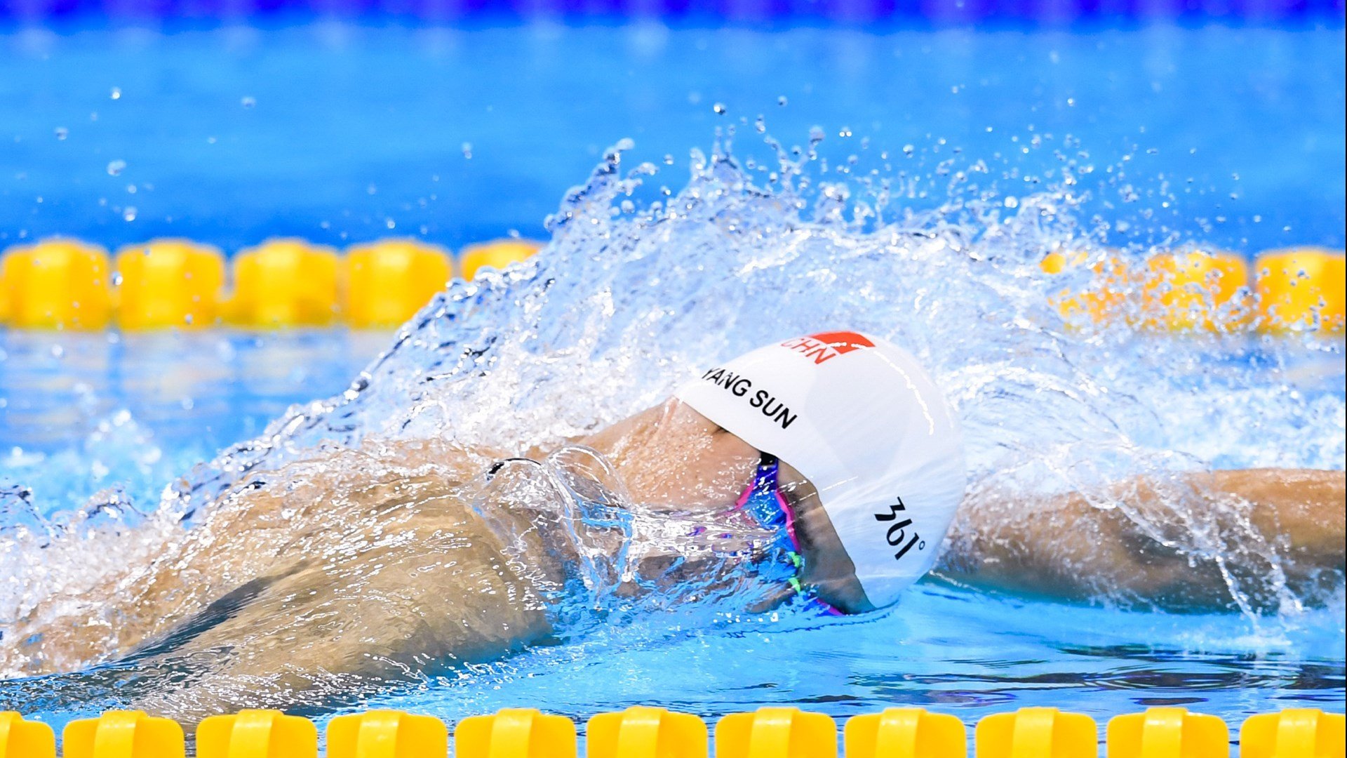 《【行业动向】跨界融合，电竞与综艺娱乐联手拓展新空间》，电竞跨界营销